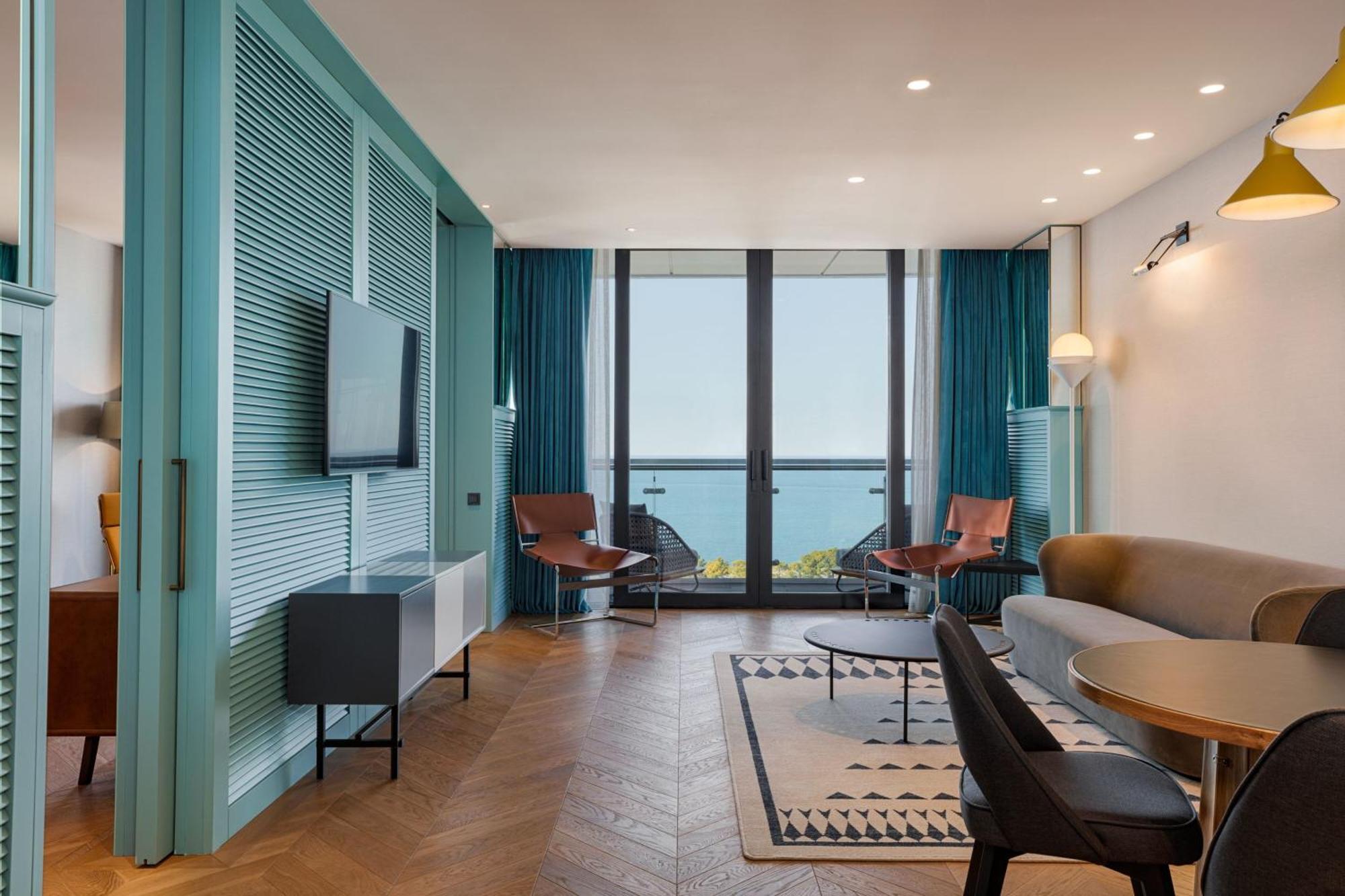 Le Meridien Batumi Esterno foto