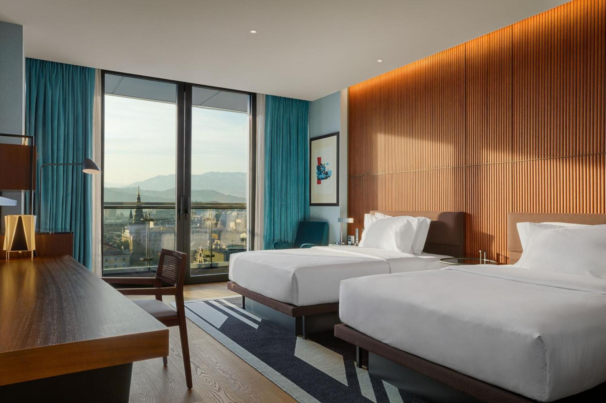 Le Meridien Batumi Esterno foto
